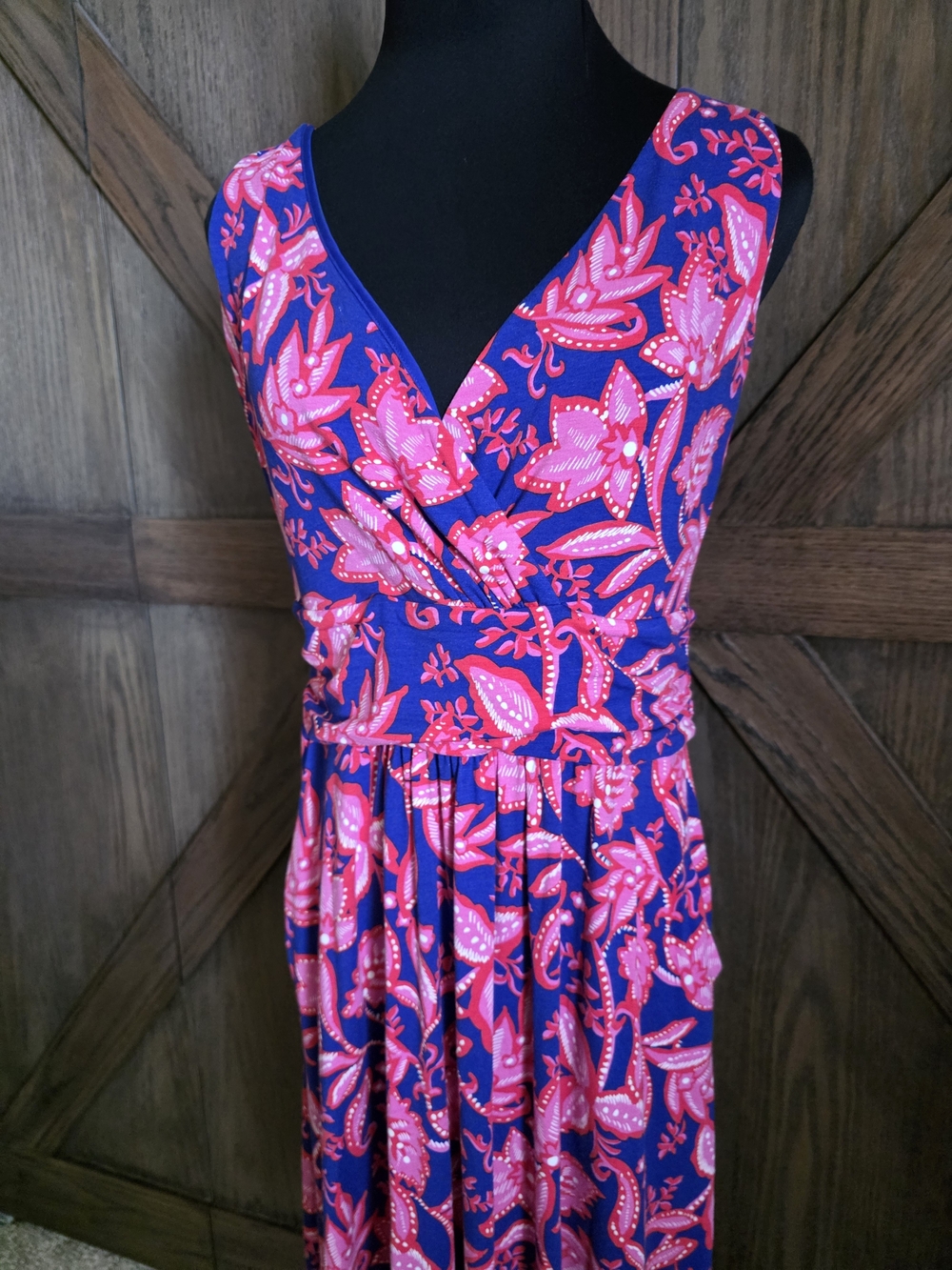 Boden Jersey Floral Wrap-Style Midi Dress - Picture 3 of 6